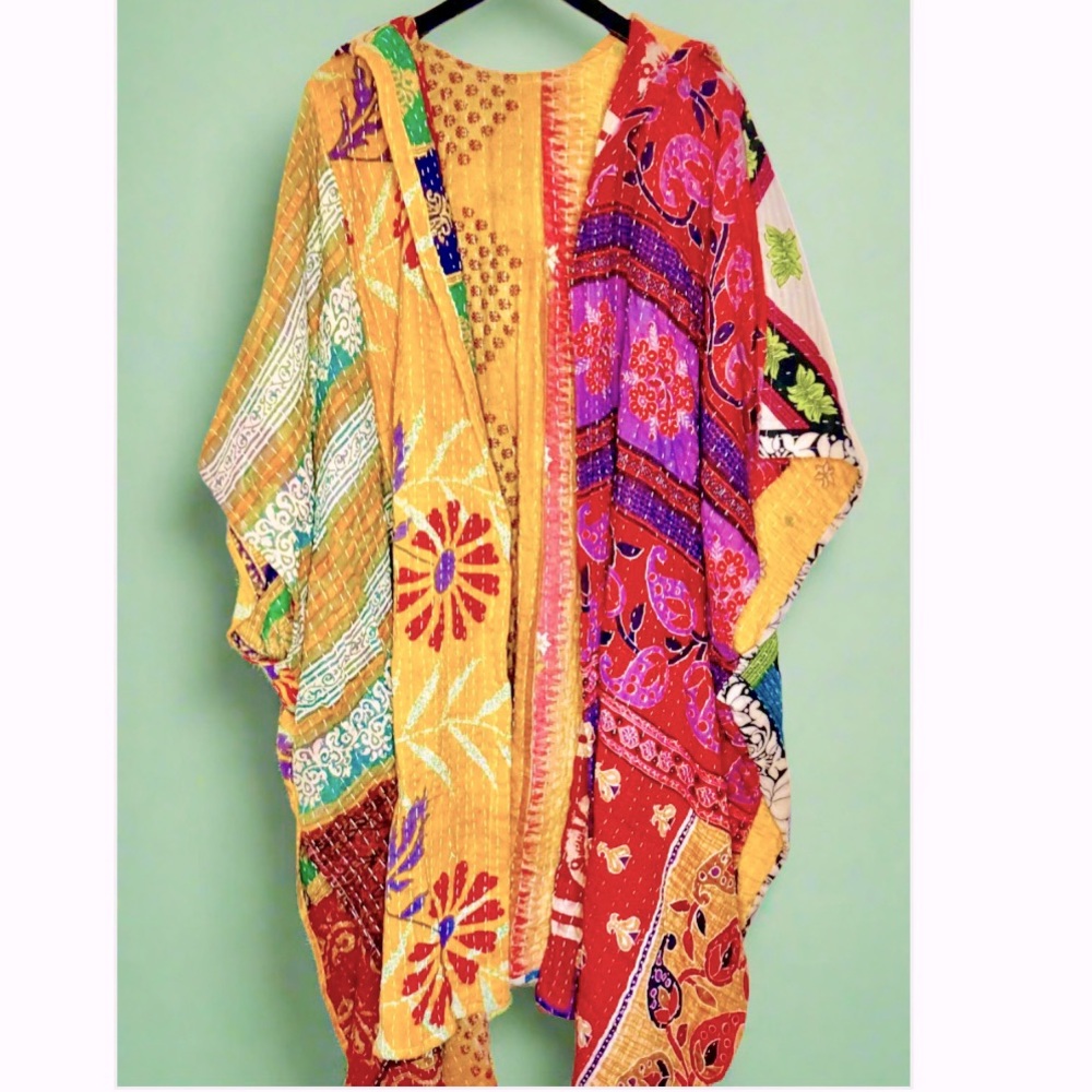 Reversible Kantha Duster - Picture 6 of 13